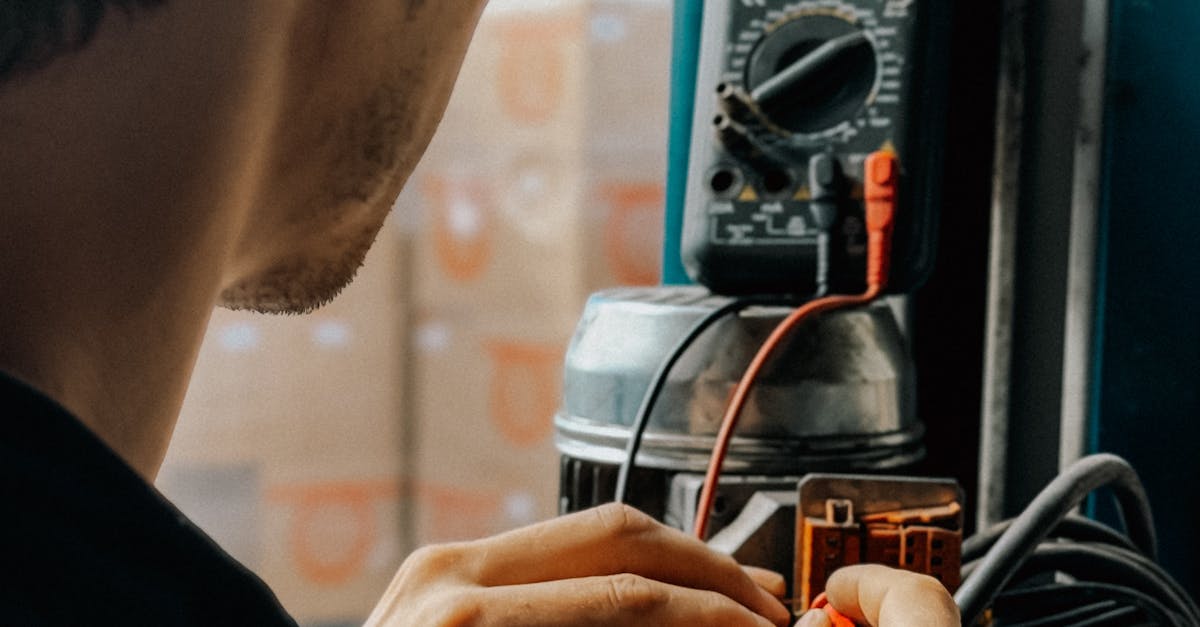 Networking Opportunities Through Continuing Education for Electricians